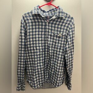 Vineyard Vines Men’s Button-Down Shirt